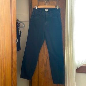 Aritzia - Sunday Best - black High rise straight leg jeans - size 26